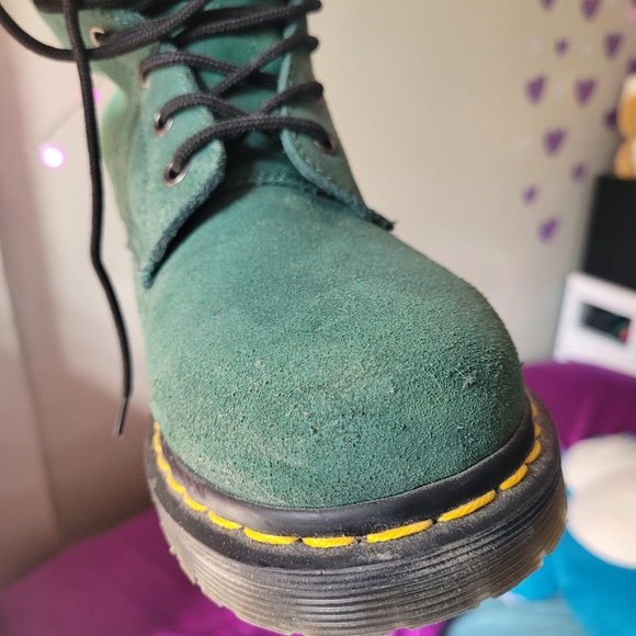 [SOLD] Dr. Martens 939 | Green Suede - Picture 7 of 16